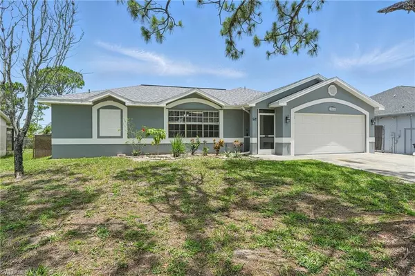 18210 Apple RD, Fort Myers, FL 33967