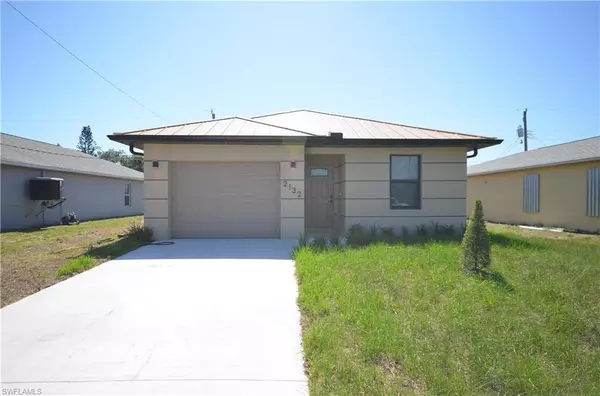 2132 Barker BLVD, Fort Myers, FL 33916