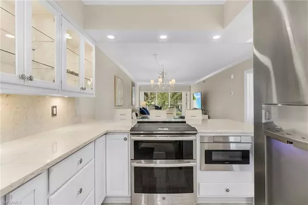 Naples, FL 34102,234 Banyan BLVD #234