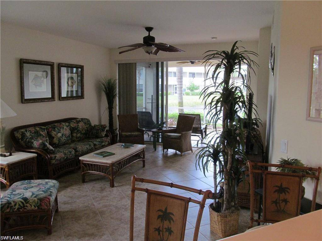 Fort Myers, FL 33913,10134 Colonial Country Club BLVD #910