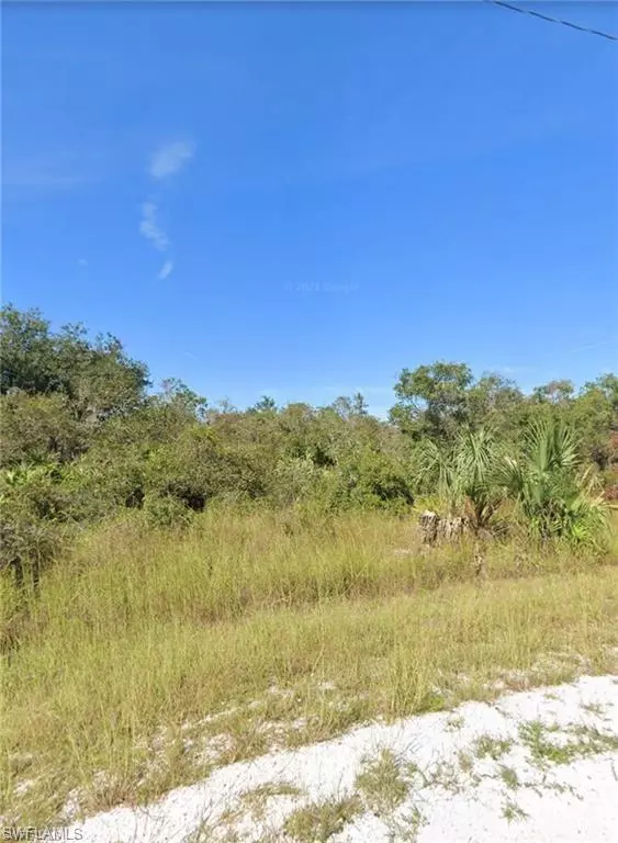 Alva, FL 33920,3005 Louis AVE