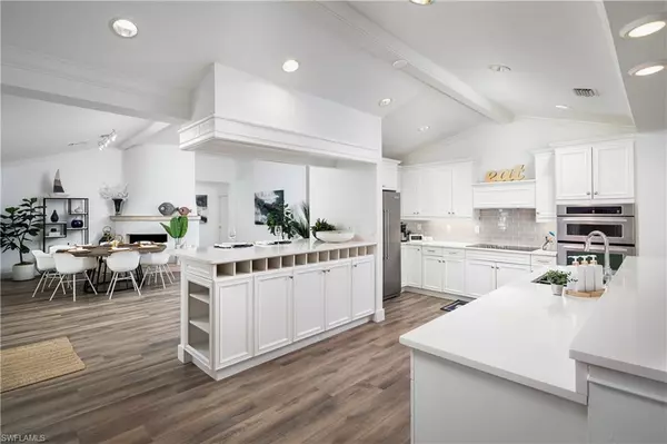 Naples, FL 34102,420 Palm CIR E