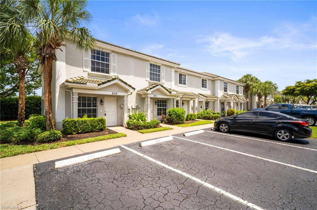 Fort Myers, FL 33966,8219 pacific beach DR