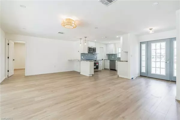 Fort Myers, FL 33905,13724 River Forest DR
