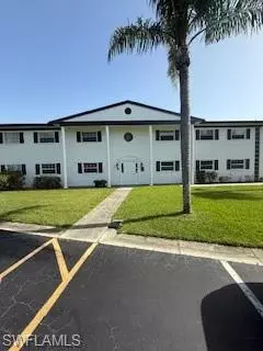 7055 New Post DR #6, North Fort Myers, FL 33917