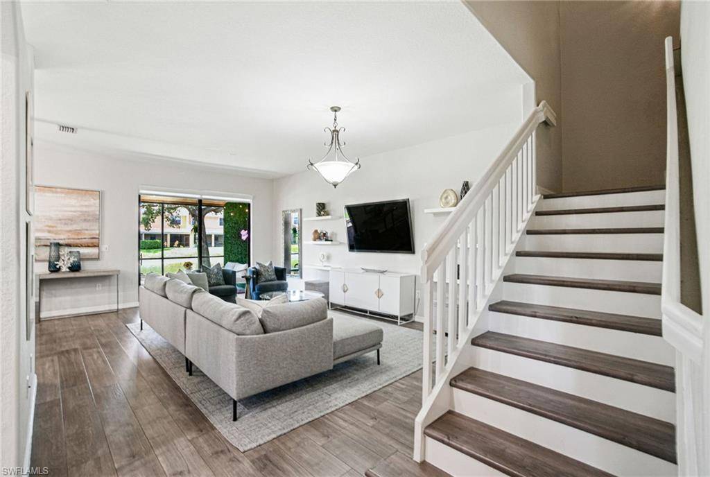Naples, FL 34120,7585 Bristol CIR