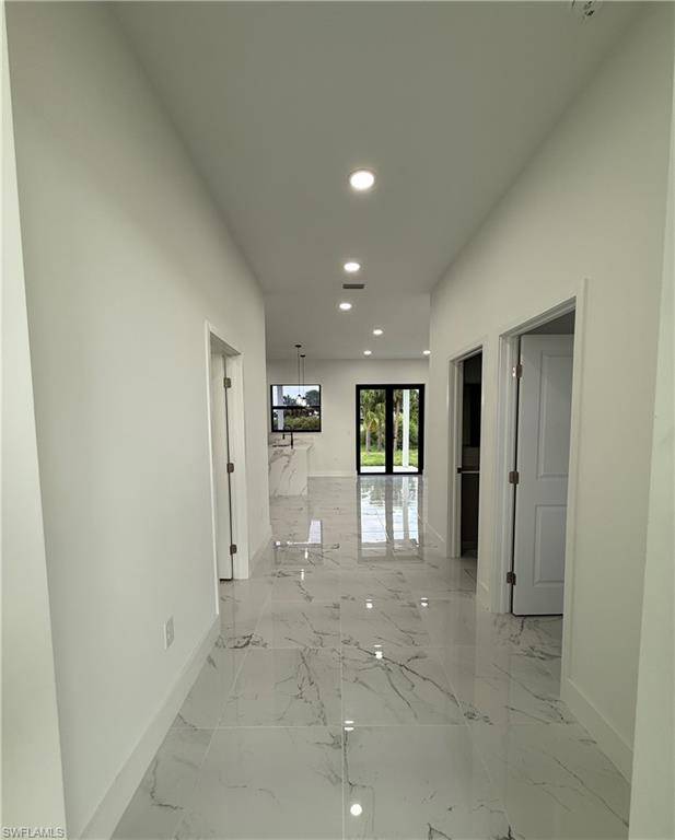 Cape Coral, FL 33909,2013 NE 15th PL