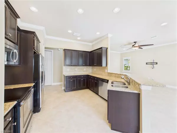 Fort Myers, FL 33913,11217 Suffield ST