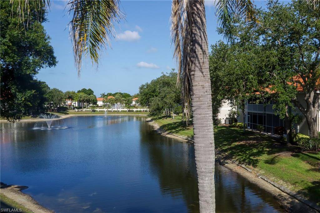 2585 Old Groves RD #L203, Naples, FL 34109