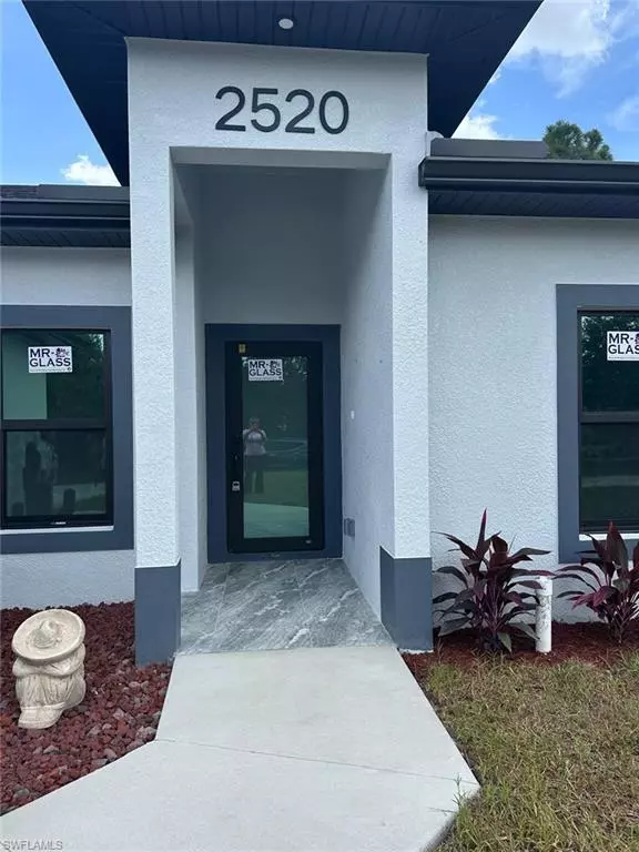 Lehigh Acres, FL 33971,2520 74th ST W