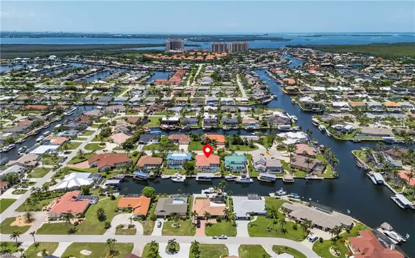 Cape Coral, FL 33914,1221 SW 53rd TER