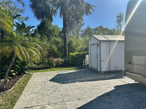 Naples, FL 34114,1650 Diamond Lake CIR