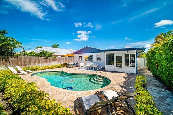 778 98th AVE N, Naples, FL 34108