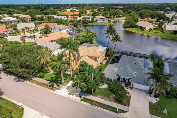 Naples, FL 34112,5119 Harrogate CT