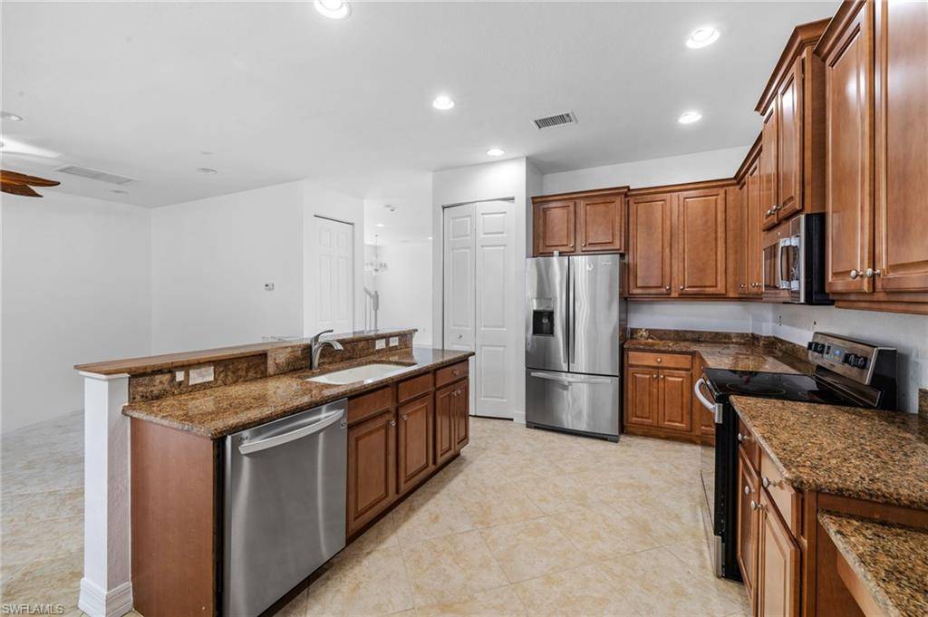 Fort Myers, FL 33913,10391 Carolina Willow DR