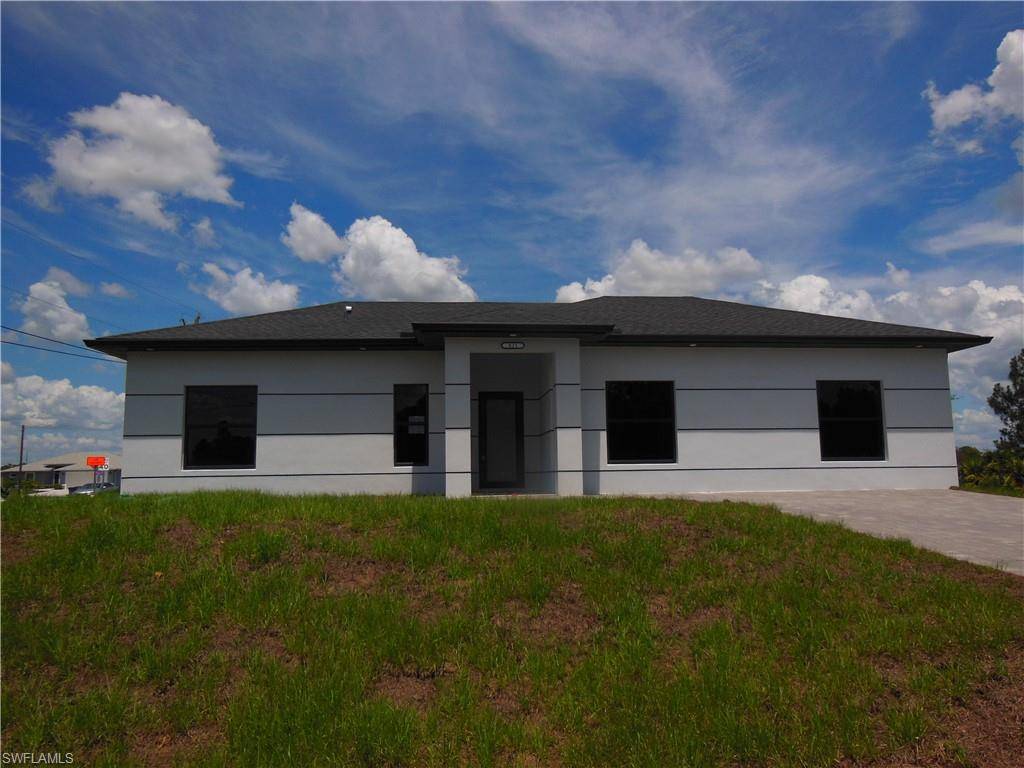821 Bell BLVD S, Lehigh Acres, FL 33974