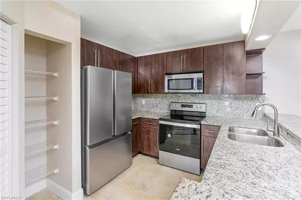 169 Santa Clara DR #13, Naples, FL 34104