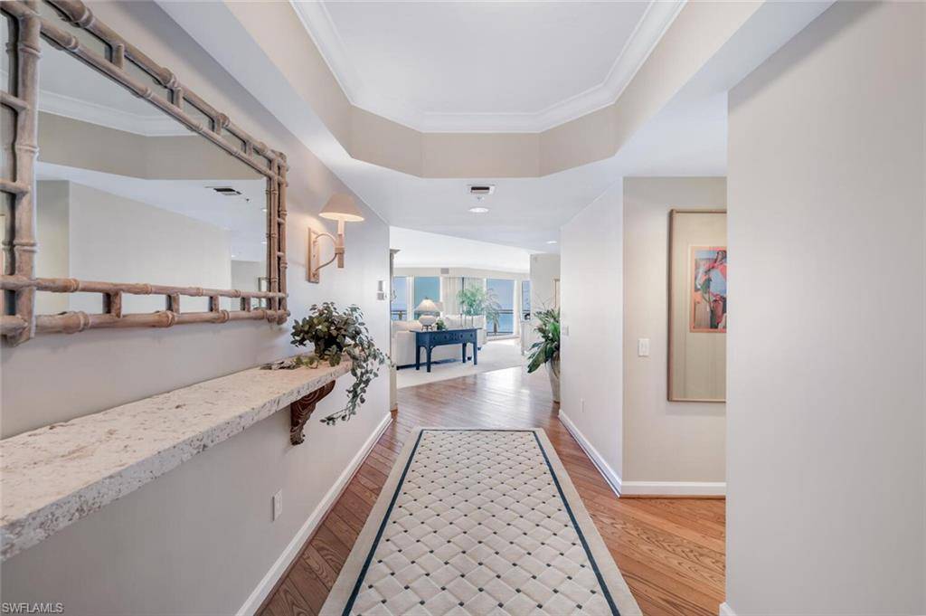 Naples, FL 34108,8231 Bay Colony DR #1004