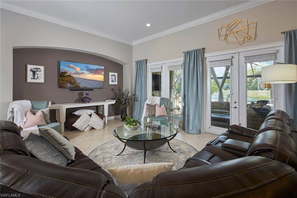 Naples, FL 34120,1633 Songbird CT