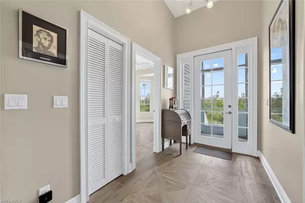 Sanibel, FL 33957,1537 Sand Castle RD