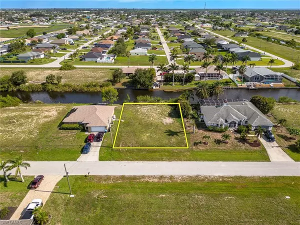 2226 NW 4th ST, Cape Coral, FL 33993