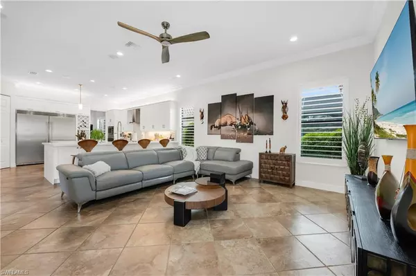 Naples, FL 34119,3910 Glacier CT