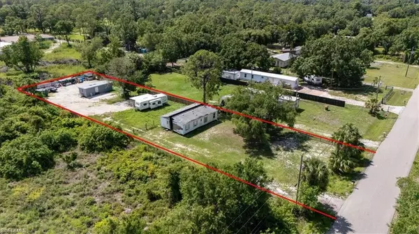 North Fort Myers, FL 33917,8109 Bartholomew DR