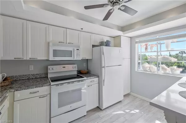 Fort Myers Beach, FL 33931,18068 San Carlos BLVD #515