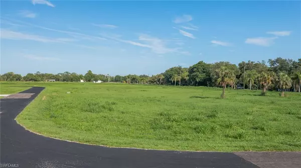 Labelle, FL 33935,1500 Lindbergh LOOP