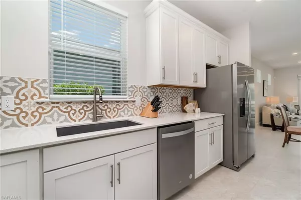 North Fort Myers, FL 33917,7048 Chapel Creek LN