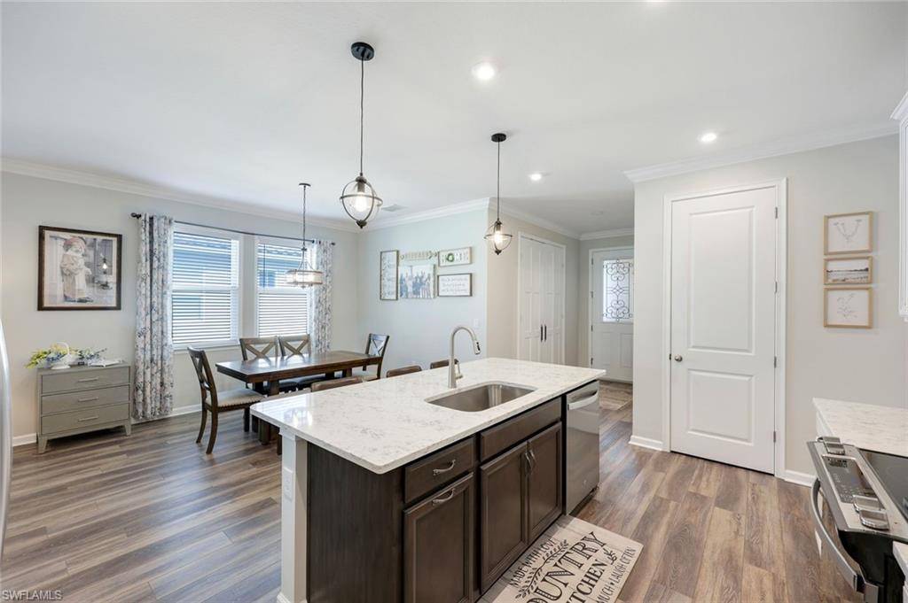 Fort Myers, FL 33966,10341 Bonavie Cove DR