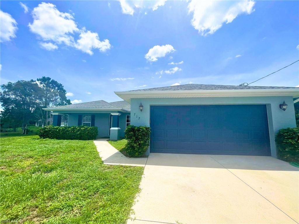 717 Knox AVE S, Lehigh Acres, FL 33974