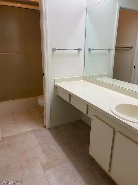 Fort Myers, FL 33912,13150 White Marsh LN #200