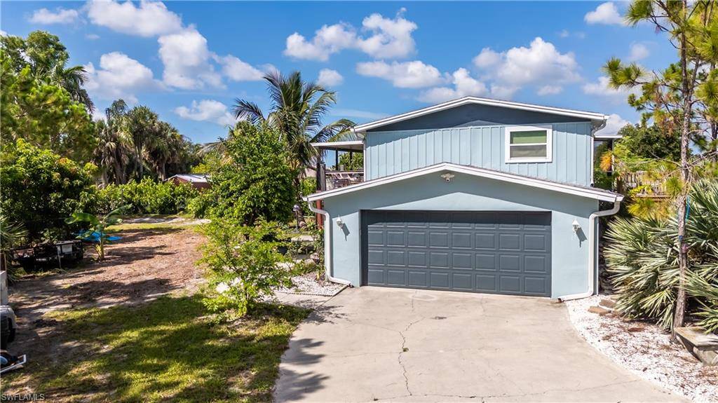 Fort Myers, FL 33908,12861 Iona RD