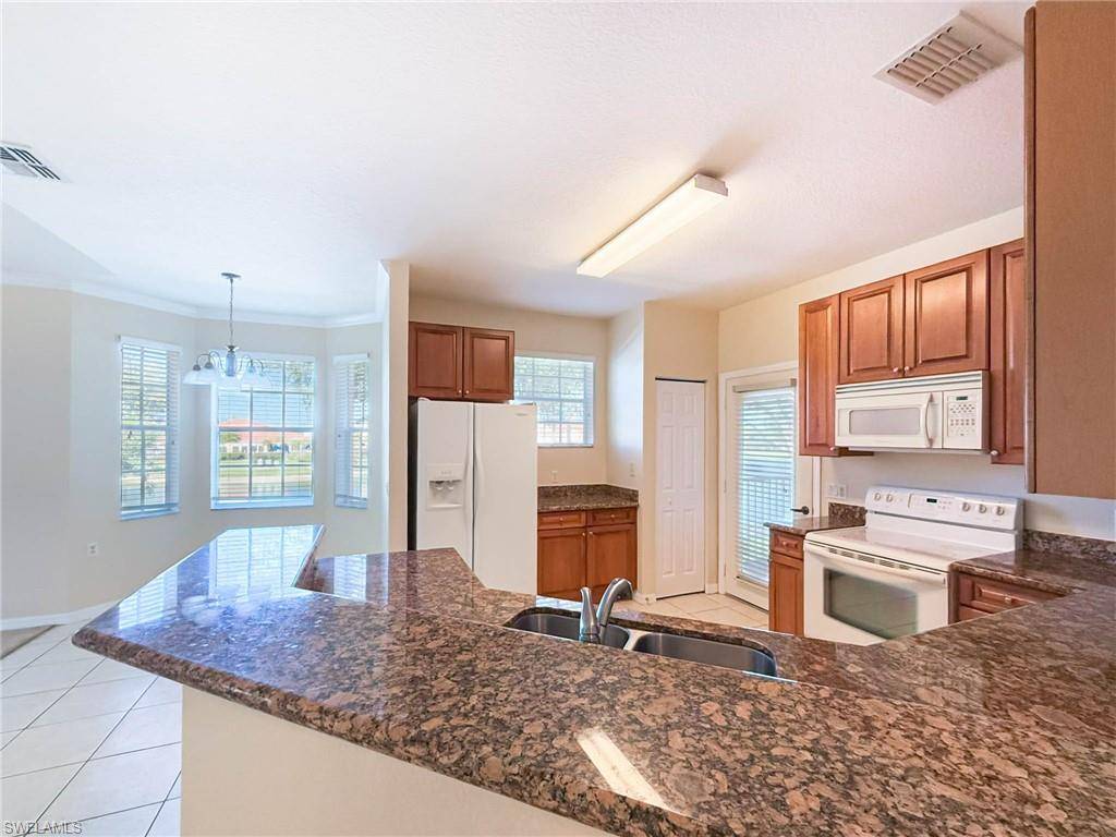 Cape Coral, FL 33909,1837 Concordia Lake CIR #1204