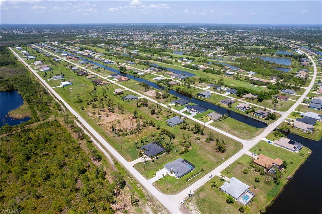 Rotonda West, FL 33947,221 Rotonda BLVD S