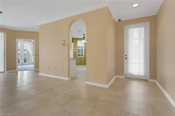 Estero, FL 34134,3510 Morning Lake DR #102