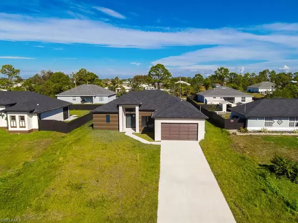 3209 22nd st SW, Lehigh Acres, FL 33976