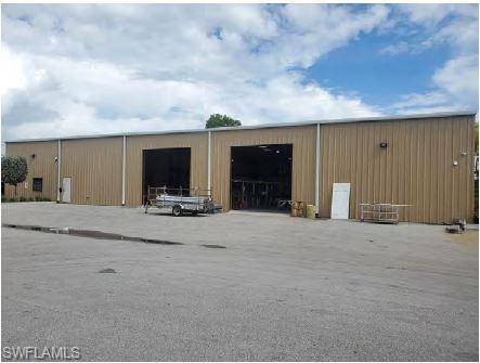 Fort Myers, FL 33916,3769 / 3777 Ironbridge BLVD