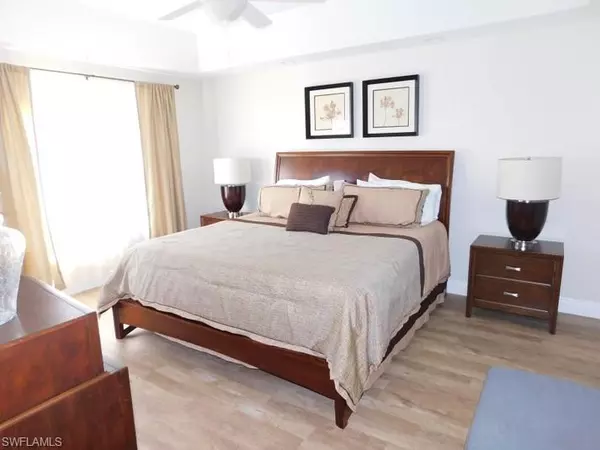 Naples, FL 34108,7655 Pebble Creek CIR #302