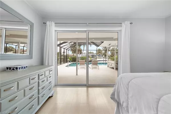 Cape Coral, FL 33904,1421 Viking CT