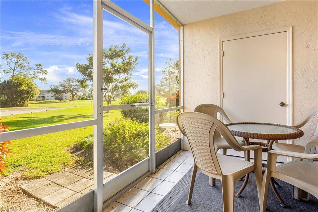 Naples, FL 34104,1075 Foxfire LN #103