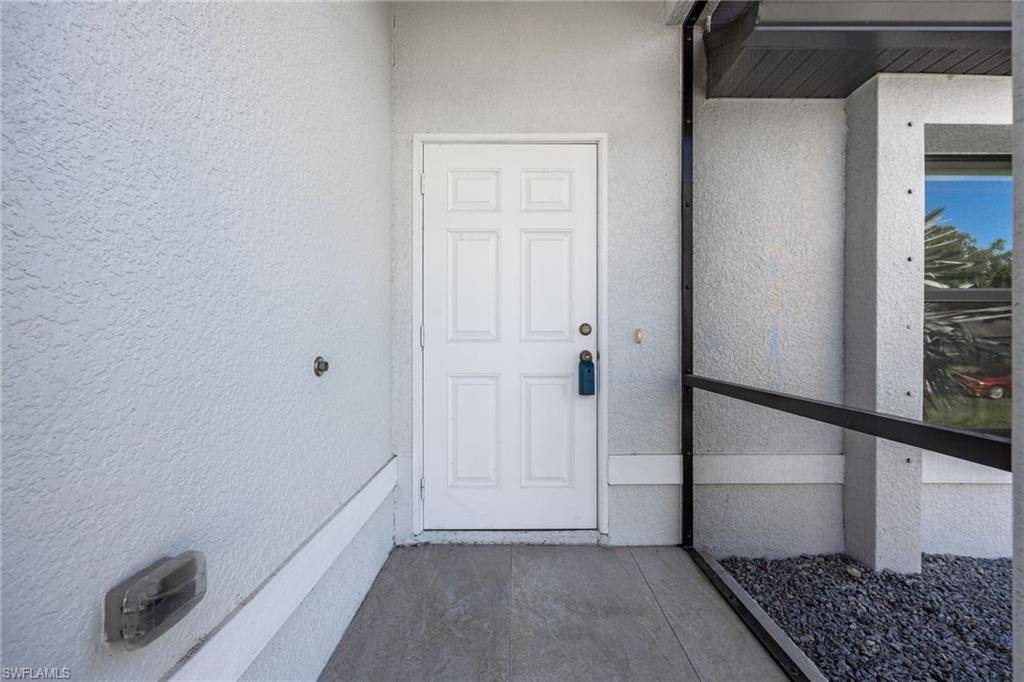 Cape Coral, FL 33991,2223 SW 4th CT
