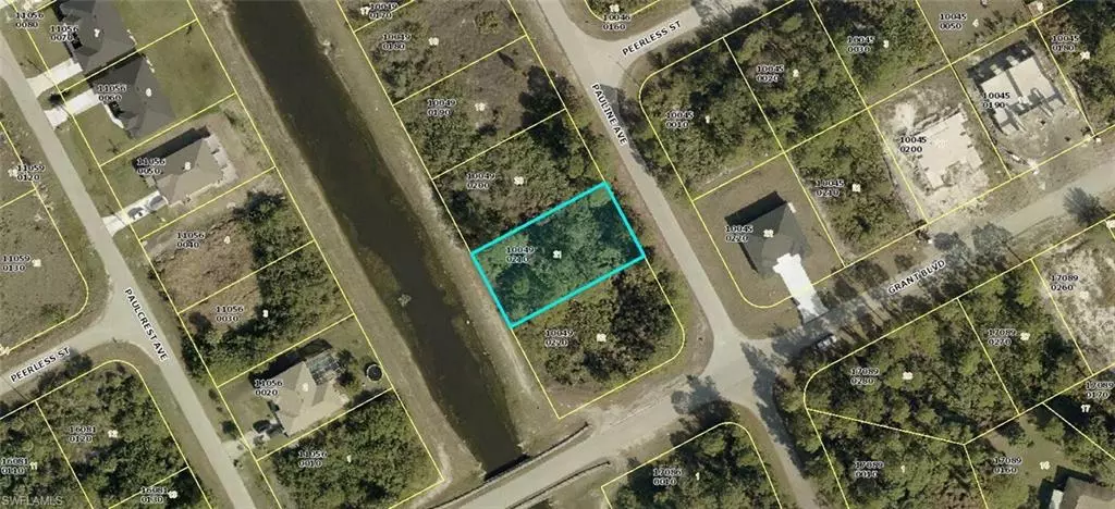 Lehigh Acres, FL 33974,394 Pauline AVE