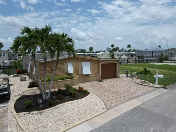 Fort Myers Beach, FL 33931,17871 Stevens BLVD