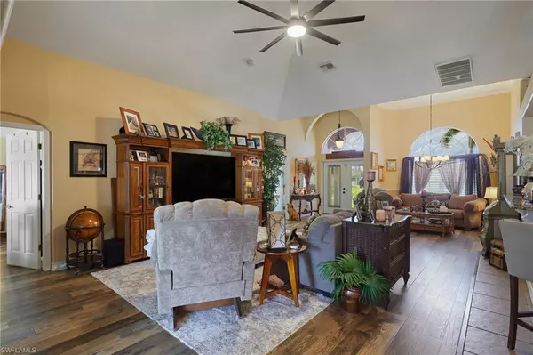 Cape Coral, FL 33991,1703 SW 3rd TER