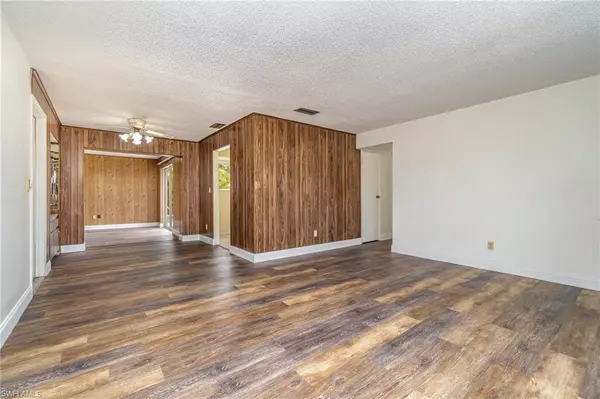 Cape Coral, FL 33990,1412 SE 11th ST