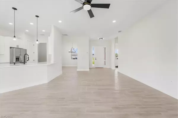 Lehigh Acres, FL 33972,430 Mercedes CT