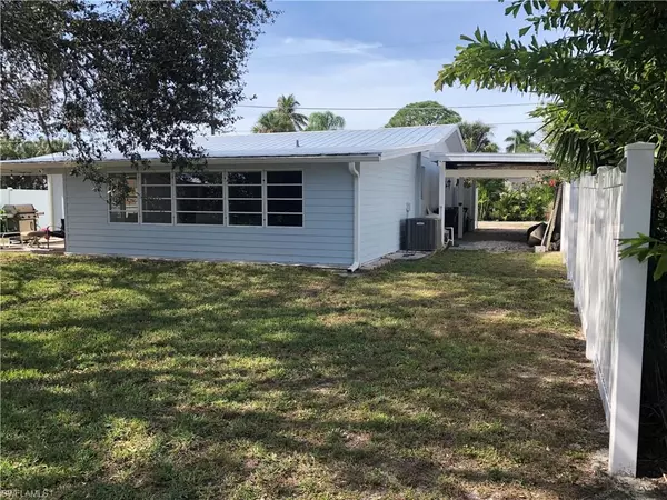 Bonita Springs, FL 34135,27111 Sun Aqua LN