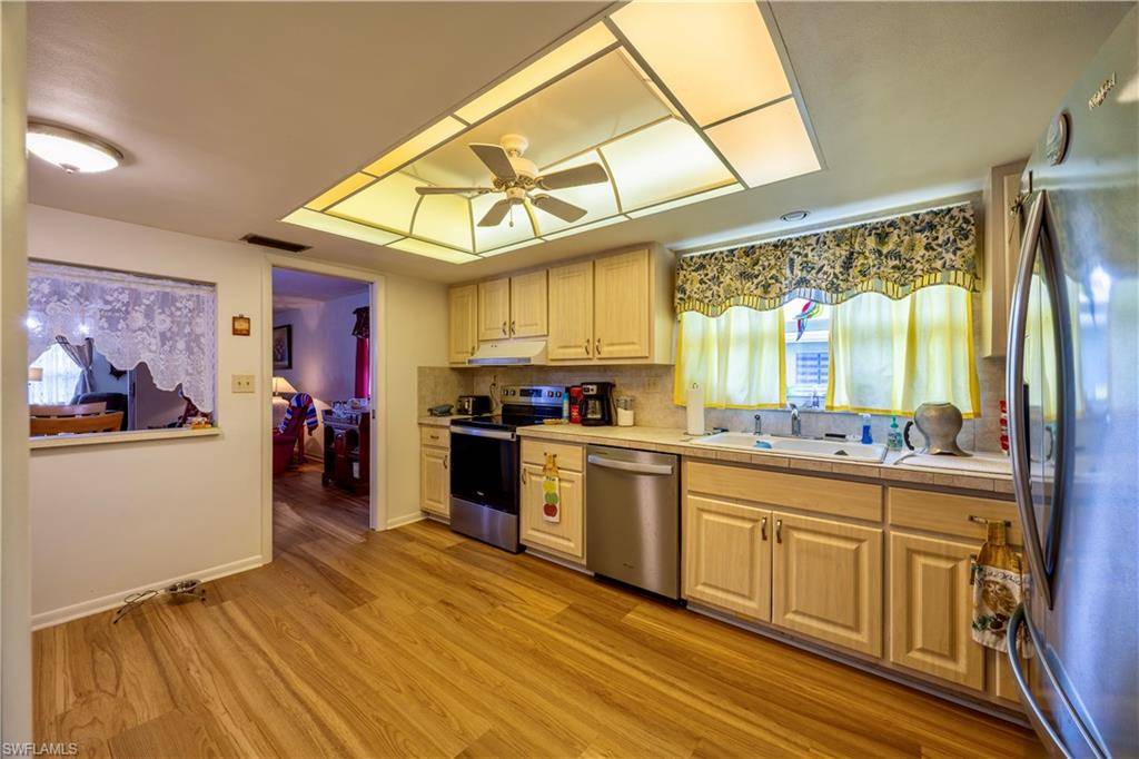 Fort Myers, FL 33919,5585 Pendlewood LN